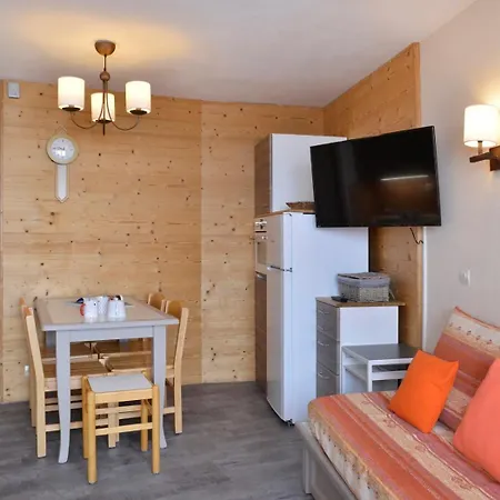 Apartment Licorne - Chaleureux - Acces Direct Aux Pistes - Vue Pistes - Casier A Skis Mae-3534 *